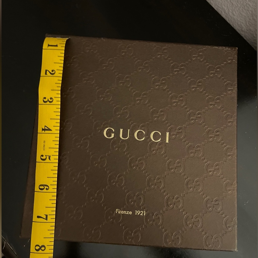 Gucci Embossed Brown Box - Picture 3 of 7